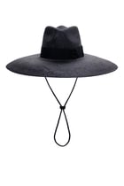 قبعة فيدورا بحافة عريضة قش